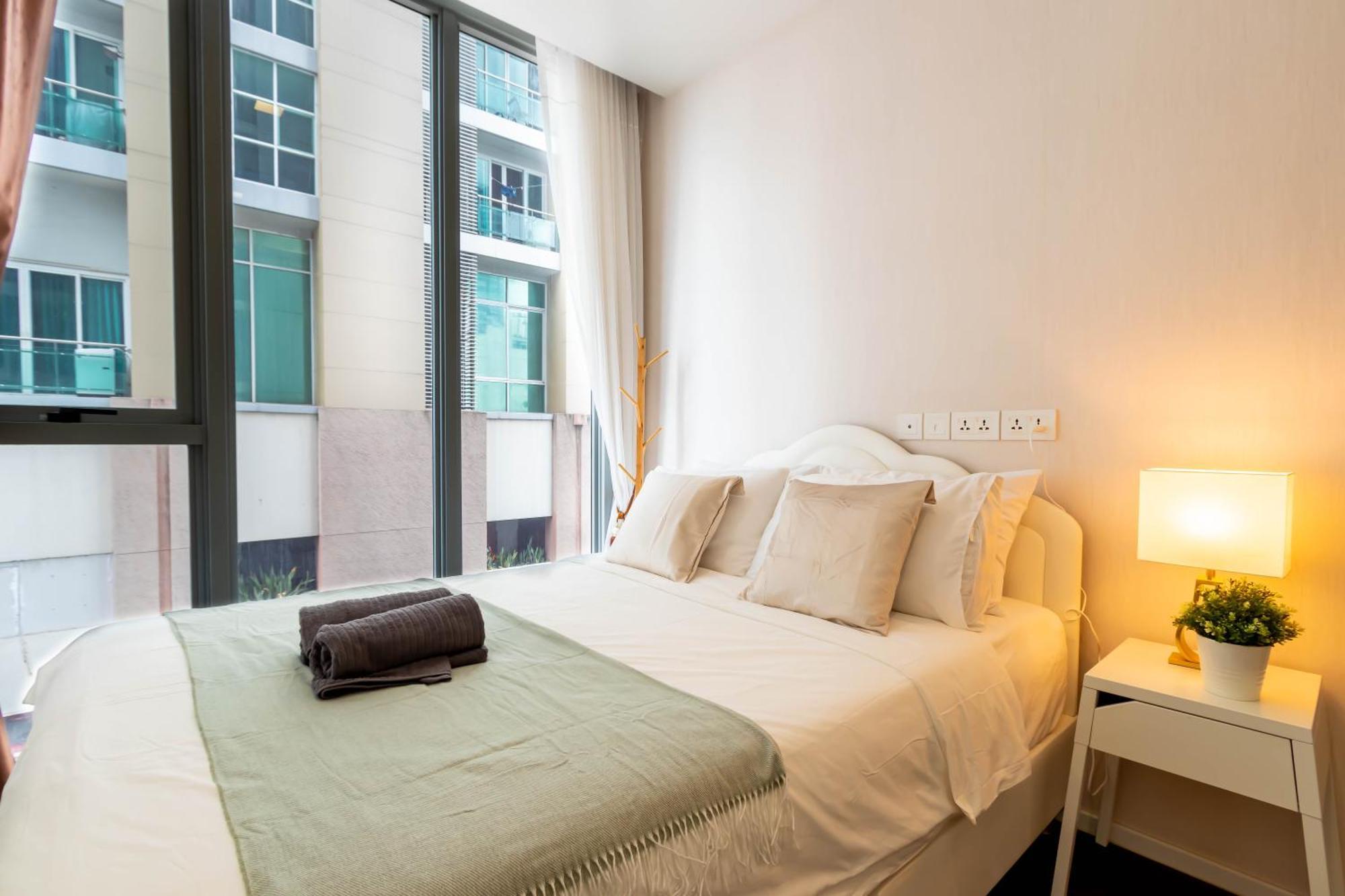 Hyde Sukhumvit 11 Branded Suites Bangkok Exterior foto