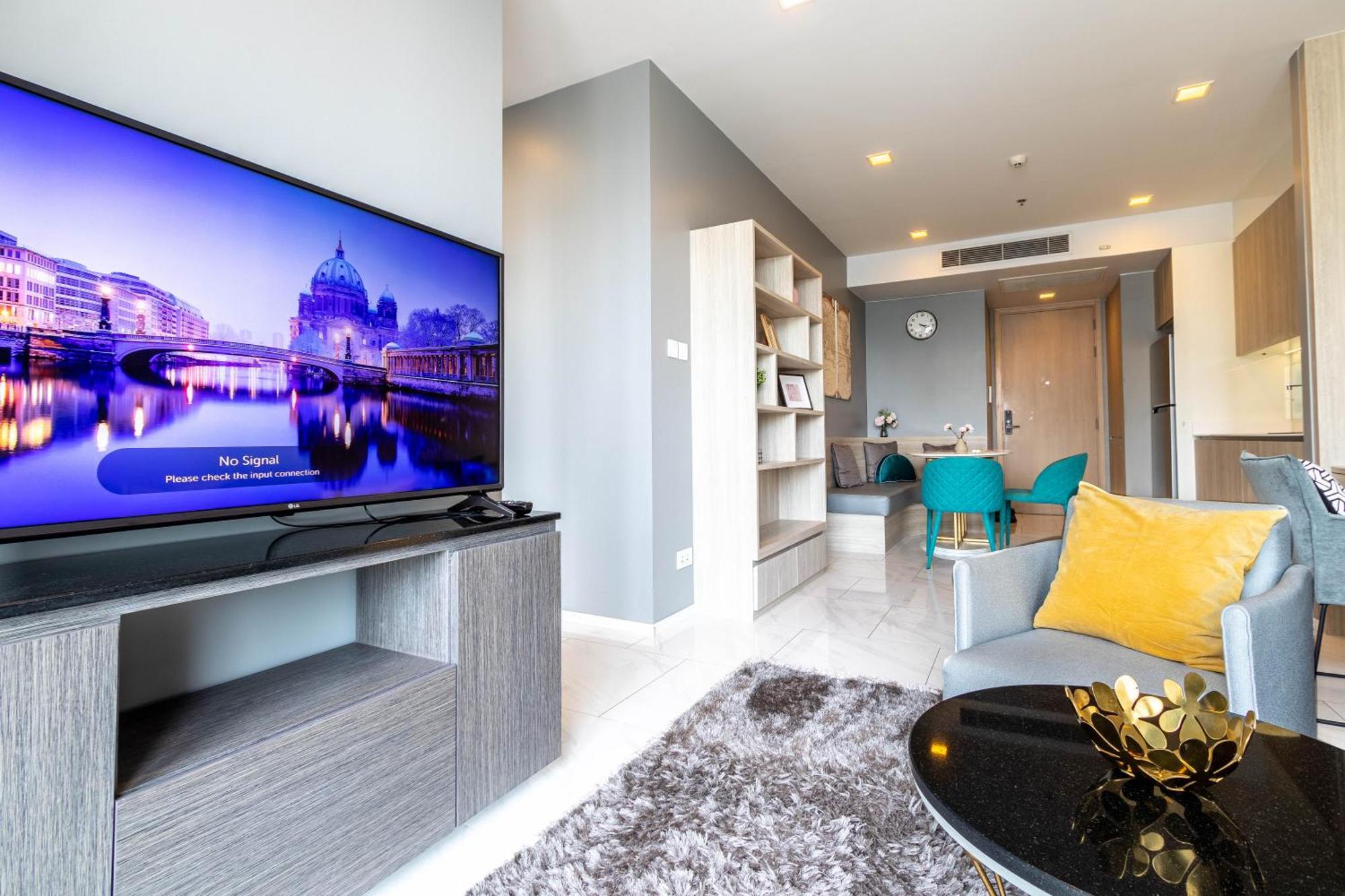 Hyde Sukhumvit 11 Branded Suites Bangkok Exterior foto